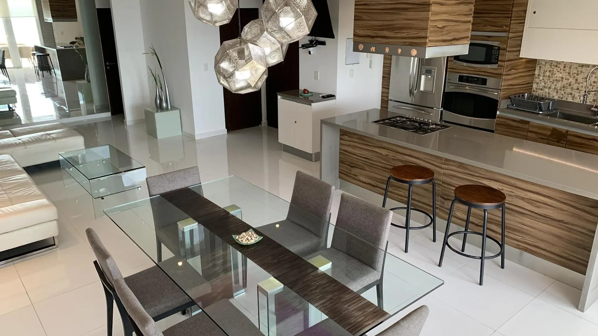 Well Equipped Condo With Splendid Sea View Cancun